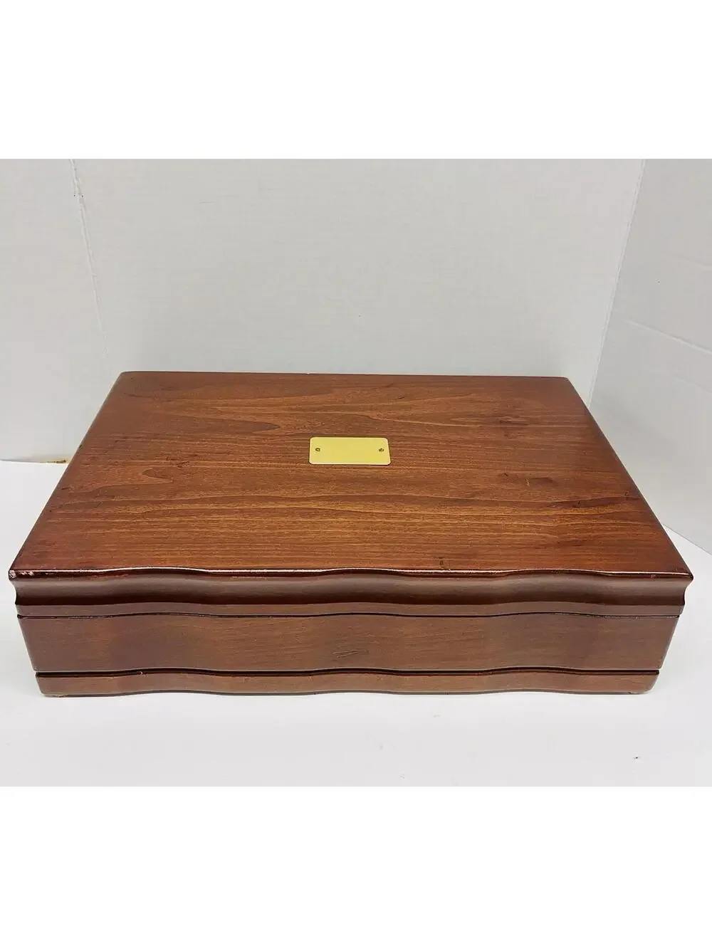 Reed & Barton Anti-Tarnish Eureka Wooden Silverware Flatware Storage Chest Box